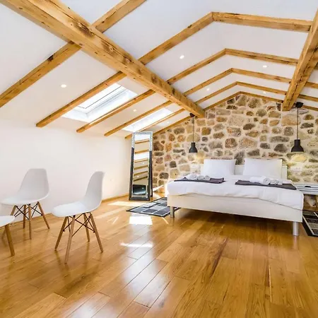 Stone Villa Miandri *